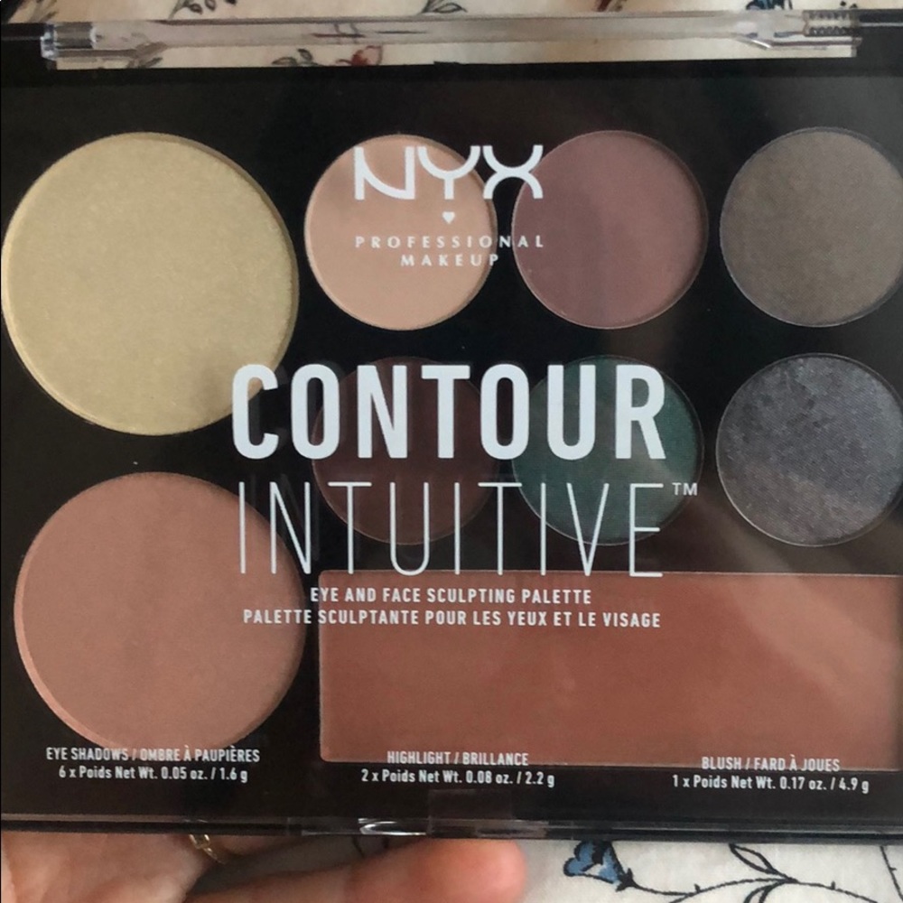 NYX contour intuitive eye & face sculpting palette